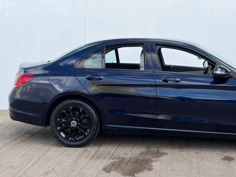 Mercedes-Benz C Class 1.6 C200 D Sport Auto 4dr 15