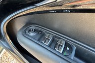 Mini Countryman COOPER S ALL4.. 7 MAIN DEALER SERVICES.. CHILLI 2 & MEDIA PACK.. 1 PREVIOUS 13