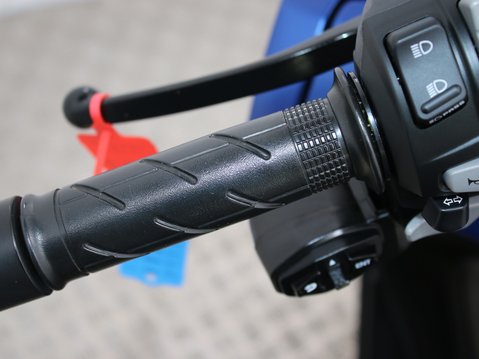 Honda Forza 350 NSS 350 A-R 20