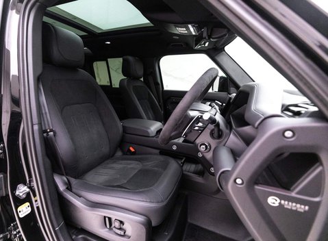 Land Rover Defender V8 6