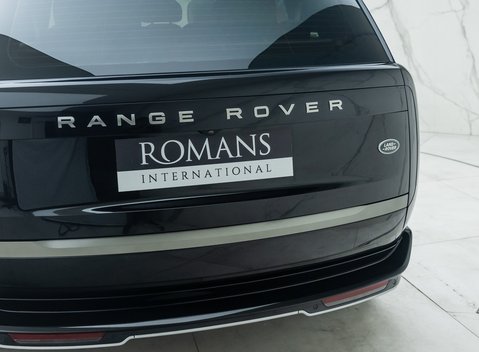 Land Rover Range Rover P400 AUTOBIOGRAPHY LWB 7 Seater 33