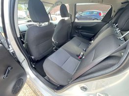 Toyota Yaris 1.5 Yaris T4 Hybrid CVT 5dr 45