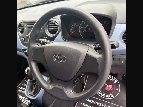 Hyundai i10 1.2 i10 SE Auto 5dr 21