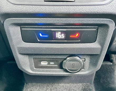 Volkswagen Tiguan 1.5 Tiguan Allspace Life TSi Semi-Auto 5dr 69