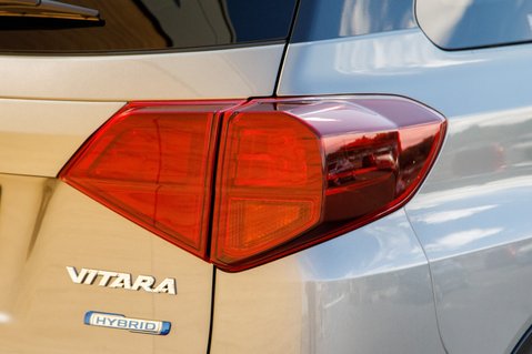 Suzuki Vitara SZ5 BOOSTERJET ALLGRIP MHEV 9
