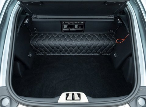 Ferrari 812 Superfast 33