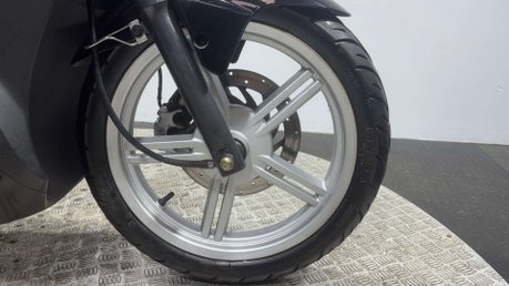 Kymco Agility City 125 2019 12K NEW MOT SERVICED RIDES WELL 125CC LEARNER SCOOTER 29