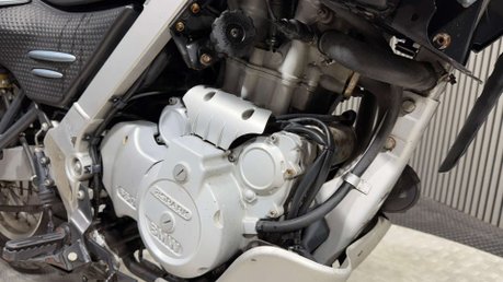 BMW F650 2004 6K RUNNING PROJECT BIKE SPARES OR REPAIR 650CC 20