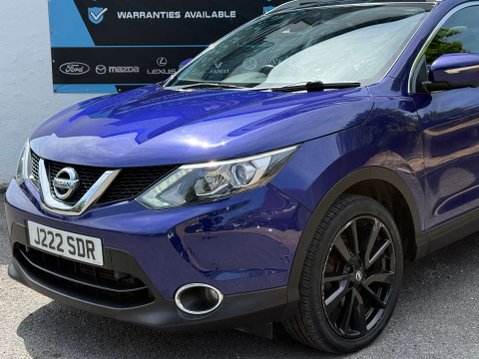 Nissan Qashqai 1.6 dCi Tekna SUV 5dr Diesel XTRON 2WD Euro 5 (s/s) (130 ps) 10