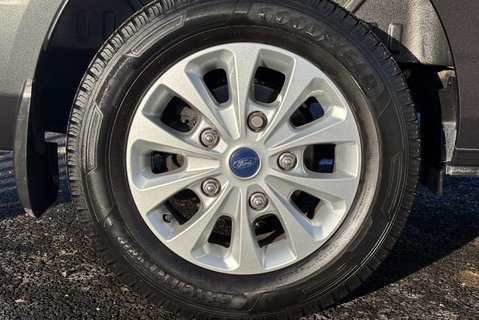 Ford Transit Custom 300 L2 130 ps Limited Panel Van - Upgraded Locks 33