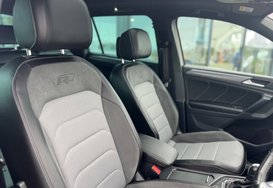 Volkswagen Tiguan R-LINE TECH 2.0 TDI 4MOTION DSG AUTO 14