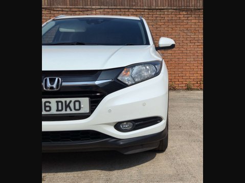 Honda HR-V 1.5 HR-V SE Navi i-VTec CVT 5dr 4