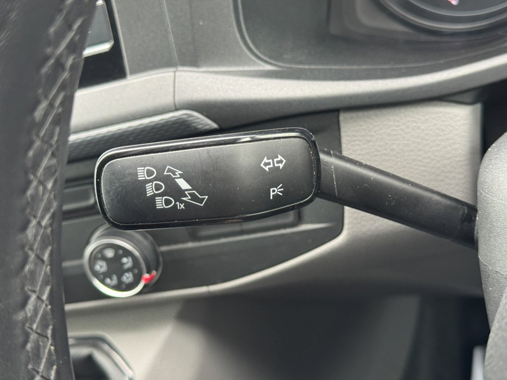 2020 Volkswagen TransporterSWB L1H1 Low Roof Highline T28 Air Con Sensors EURO 6 — thumbnail 36 of 51