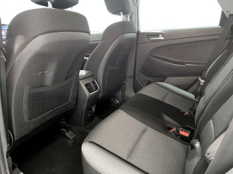 Hyundai TUCSON 1.6 GDi SE Nav SUV 5dr Petrol Manual Euro 6 (s/s) (132 ps) Air Con - Blueto 20