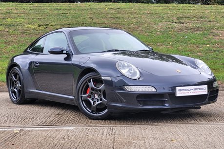 Porsche 911 CARRERA 4 TIPTRONIC S