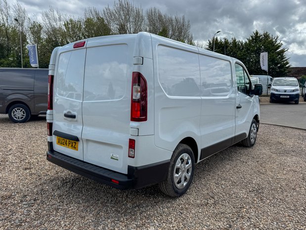 Renault Trafic SWB L1H1 Low Roof Advance SL30 Air Con Sensors EURO 6 6