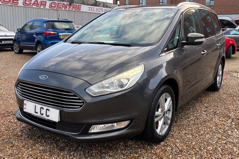 Ford Galaxy TITANIUM 1.5T !! LOOK !! 7 SEATS !! 10 SERVICES! 1 FORMER KEEPER! 6