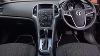 Vauxhall Astra 1.6 Astra Exclusive Auto 5dr 25