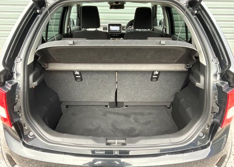 Suzuki Ignis  1.2 Dualjet Hybrid SZ5 21