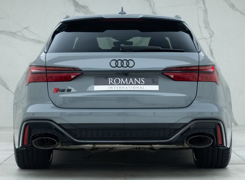 Audi RS6 Avant Carbon Black 5