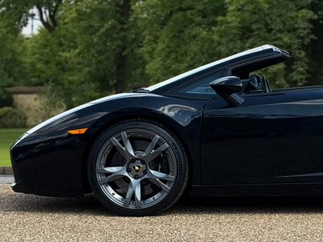Lamborghini Gallardo V10 SPYDER 10