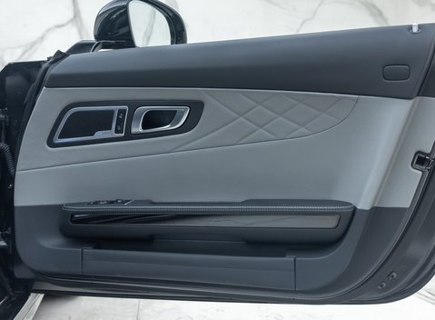 Mercedes-Benz Amg GT C EDITION 50 Roadster 28
