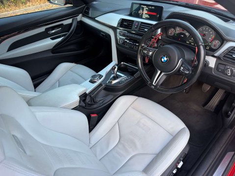 BMW M4 3.0 M4 Semi-Auto 2dr 26