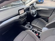 Ford Focus ZETEC TDCI 12