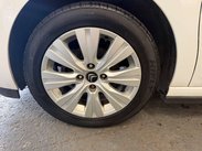 Citroen DS3 1.6 VTi DStyle Hatchback 3dr Petrol Manual Euro 5 (120 ps) 10