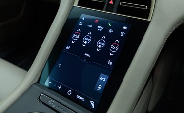 Porsche Taycan 4S Cross Turismo 24