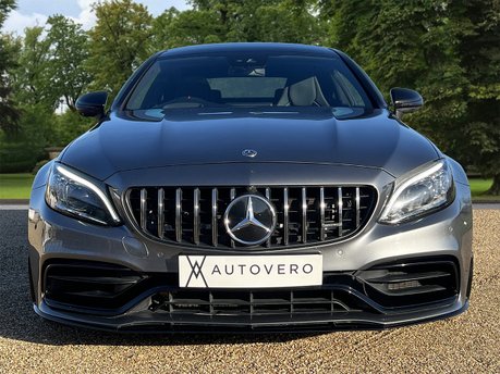 Mercedes-Benz C Class AMG C 63 S PREMIUM PLUS 2
