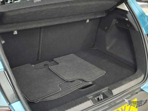 Renault Captur 1.3 TCe Iconic EDC Euro 6 (s/s) 5dr 87