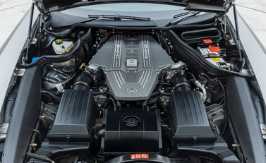 Mercedes-Benz SLS AMG 29