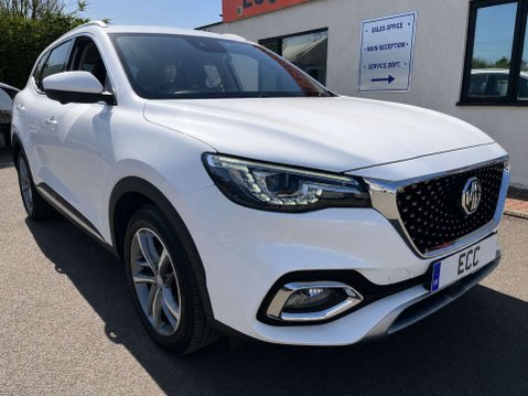 MG HS 1.5 MG HS Exclusive PHEV Auto 5dr 3