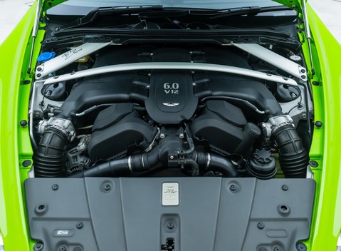 Aston Martin Vantage GT12 47