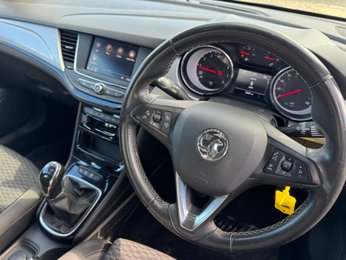 Vauxhall Astra 1.2 Turbo SRi Euro 6 (s/s) 5dr