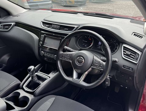 Nissan Qashqai 1.5 Qashqai Acenta Premium dCi 5dr 16