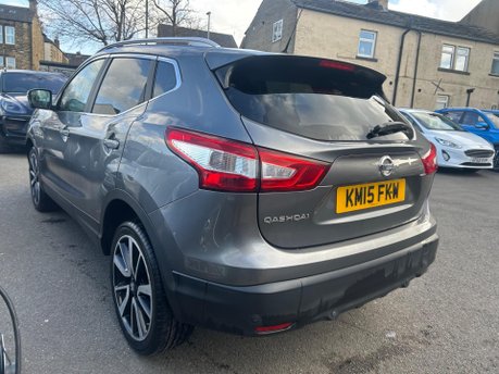 Nissan Qashqai TEKNA DIG-T 5