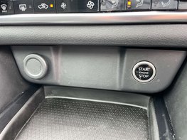 Nissan Qashqai 1.3 Qashqai N-Connecta DiG-T MHEV 5dr 53