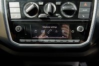 Volkswagen Up R-LINE 25