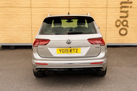 Volkswagen Tiguan R-LINE TECH TDI 4MOTION DSG 6
