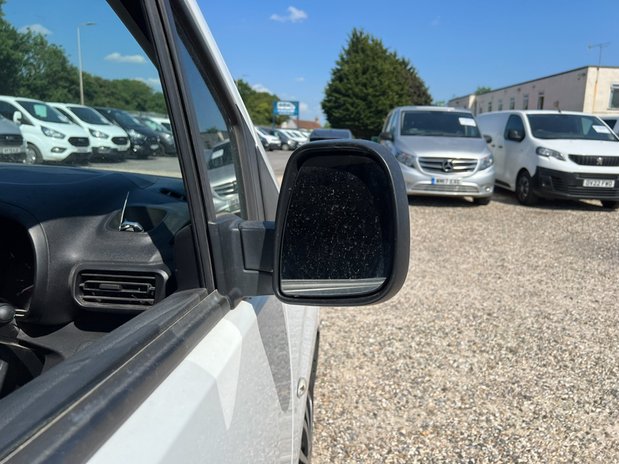 Toyota Proace City SWB L1H1 Low Roof Active Air Con EURO 6 NO VAT 19