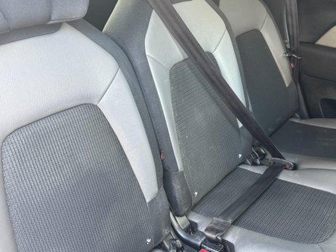 Citroen C4 Picasso 1.6 e-HDi Airdream Exclusive+ Euro 5 (s/s) 5dr 9