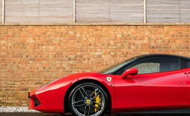 Ferrari 488 GTB 27