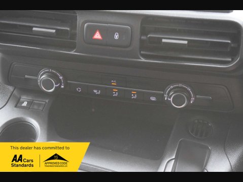 Vauxhall Combo 1.6 Combo 2300 Edition S/S 39