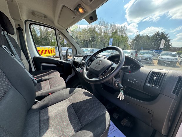 Citroen Relay XLWB L4H2 Medium Roof 35 Heavy Enterprise Edition EURO 6 SELECT 15