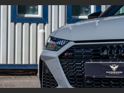Audi RS6 4.0 RS 6 Carbon Black TFSI MHEV Quattro Auto 4WD 5dr 26