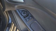 Ford Focus 1.0T EcoBoost ST-Line Hatchback 5dr Petrol Auto Euro 6 (s/s) (125 ps) 33