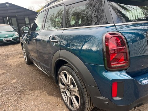 Mini Countryman COOPER BOARDWALK EDITION 29