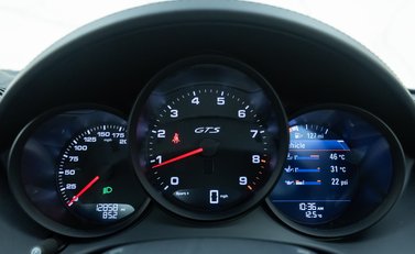 Porsche 718 Cayman GTS 4.0 15